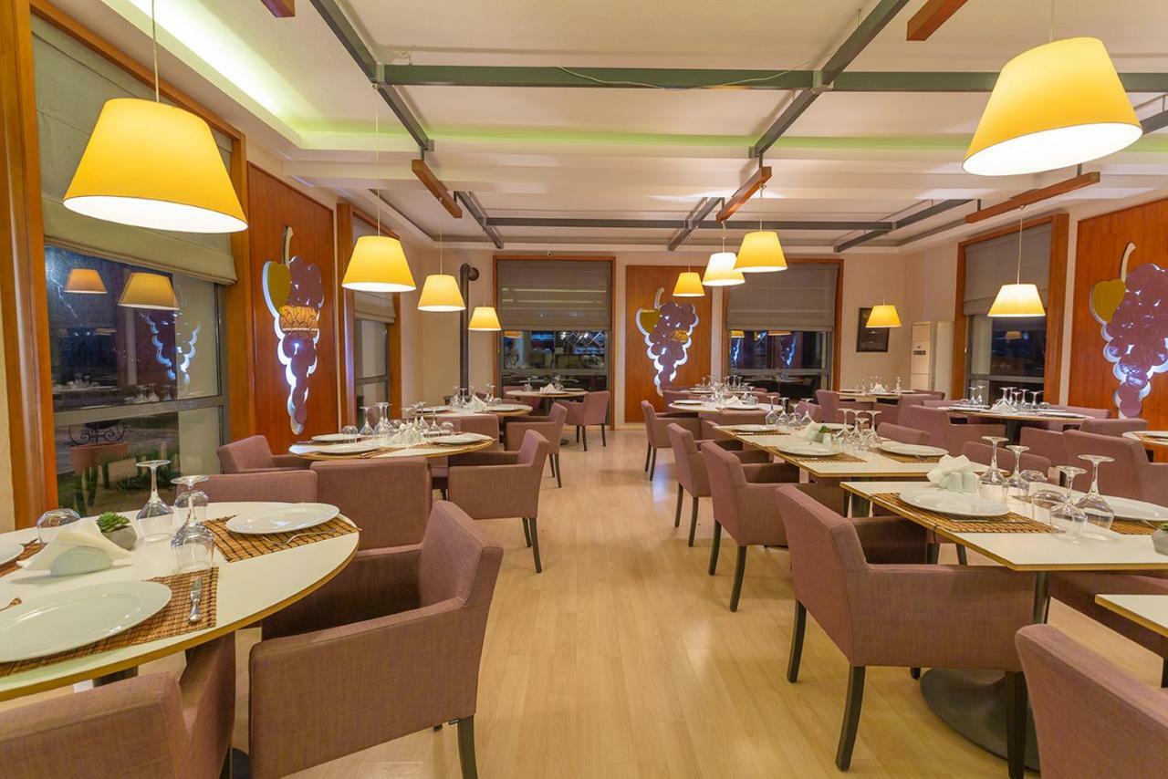 Villa Estet Bag Hotel Кула Экстерьер фото