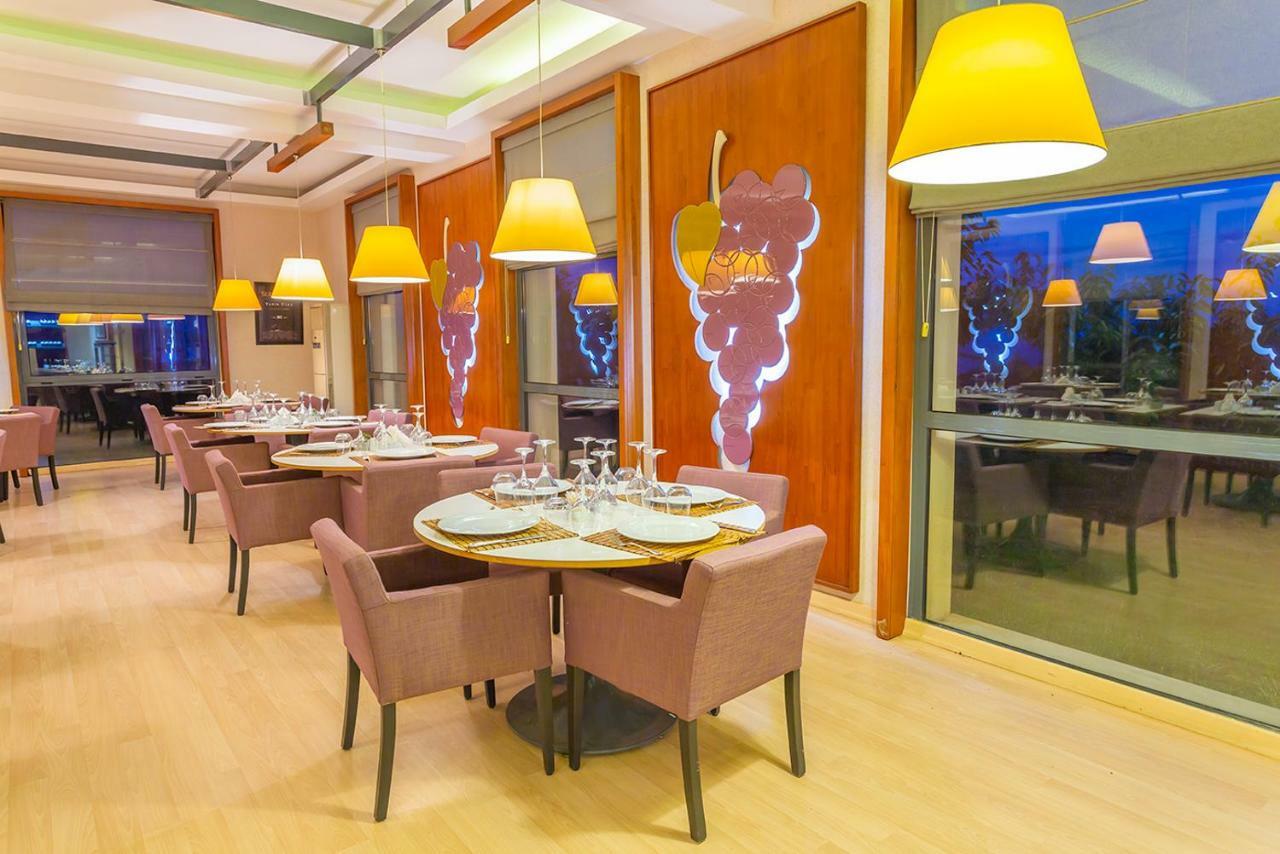 Villa Estet Bag Hotel Кула Экстерьер фото
